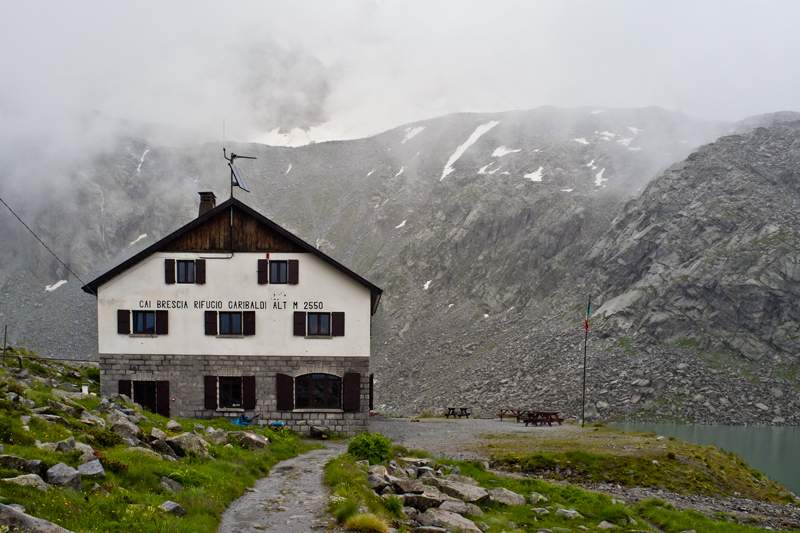 Rifugio_Garibaldi_italy