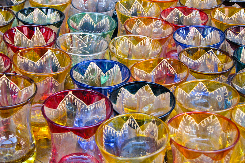 colorful_moroccan_tea_glasses