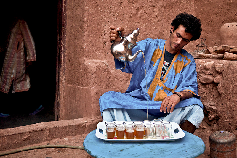 tea_pouring