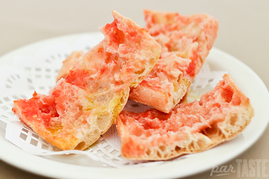 Pa amb Tomaquet - Toast with Tomato - Spanish Recipes by ParTASTE
